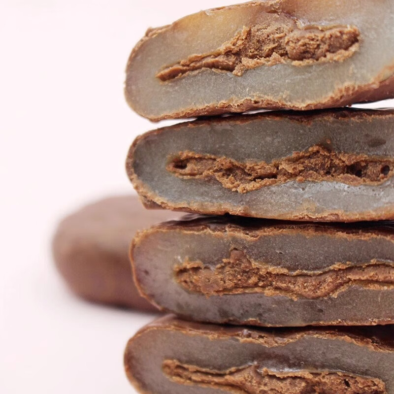 Lotte Korea imported Lotte chocolate cake pie glutinous rice biscuit sandwich mochi pastry heart glutinous snacks