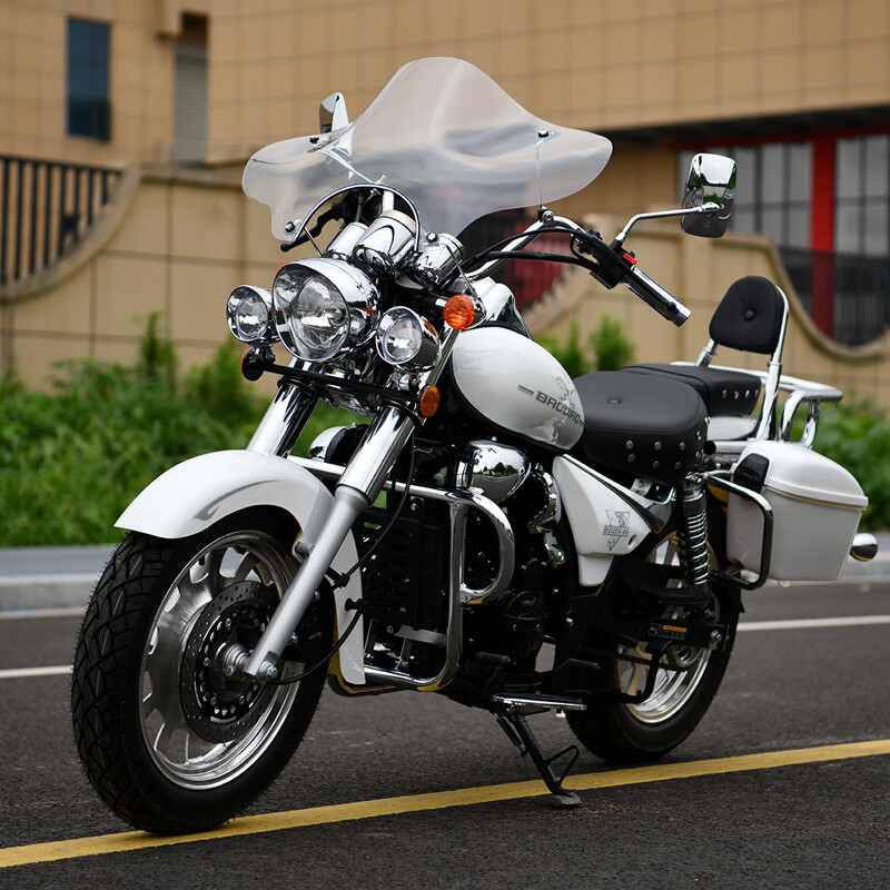 Heineken Motorcycle Prince Retro Motorcycle Cruise Prince Can Licensed Fuel Heavy Motorcycle Brand New 200cc Rider Street Motorcycle White Heineken 200 Air-cooled + Front Disc and Rear Drum + Windshield