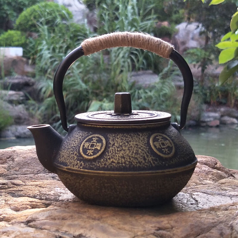 Kettle Iron Copper Coin Iron Kettle Japanese Iron Art Teapot Handmade Retro Gold Iron Kettle Ancient Coin Retro Kettle Cast Golden Flying Fish 1ml