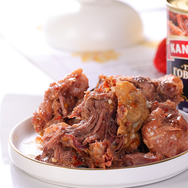 Kanonada Belarusian beef canned original juicy imported juicy beef ready-to-eat snack food 338g