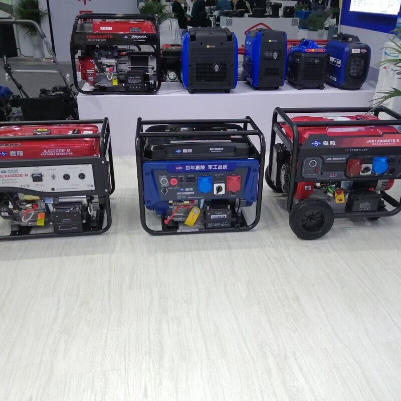 Jialing 10KW gasoline generator small 220 household 380 kW power three-phase 17Kw three-phase luxury model ten twin cylinder ten electric start