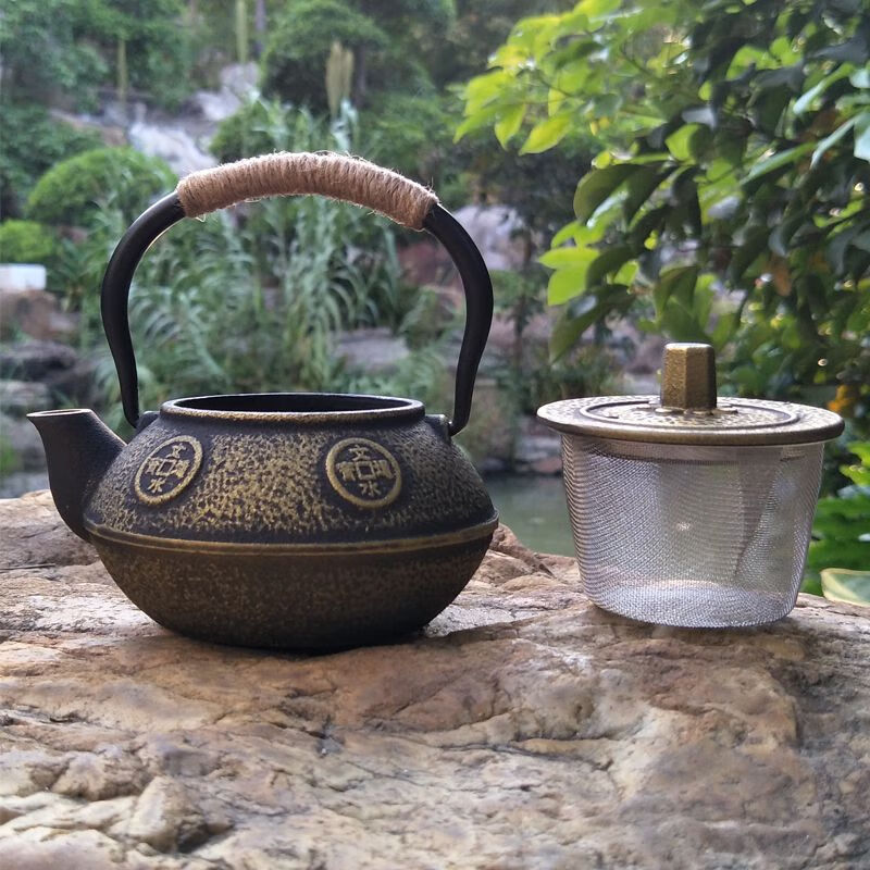 Kettle Iron Copper Coin Iron Kettle Japanese Iron Art Teapot Handmade Retro Gold Iron Kettle Ancient Coin Retro Kettle Cast Golden Flying Fish 1ml