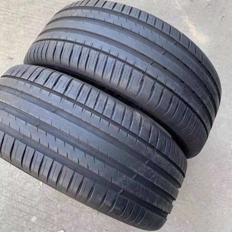 Michelin Tire 295/35R20 Car Service Agency Mercedes-Benz AMG GT4 Porsche 911 Panamera 295/35R20 Michelin