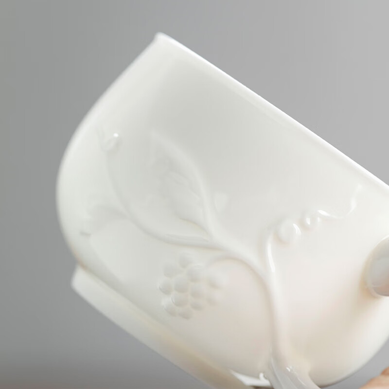 Yuquan Longmen mutton fat jade porcelain glazed gold coffee cup high-end American mug ceramic with saucer spoon milk breakfast cup style 1