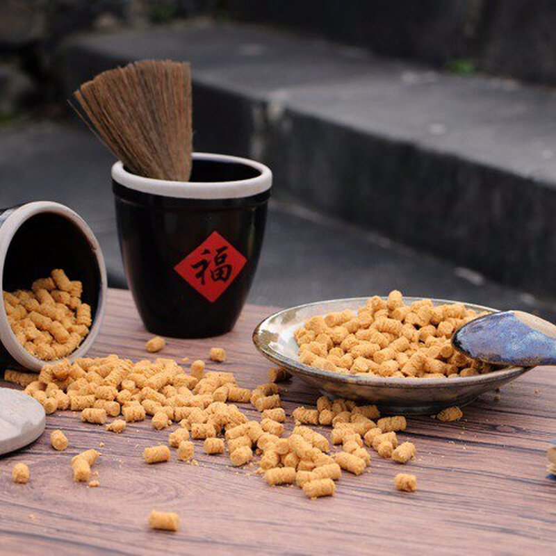 LDVEP hand-cranked pellet machine for small household breeding of chickens, rutin, chicken and pigeon feed, homemade nesting bait, hand-cranked pellet machine 1.5MM suitable for small birds