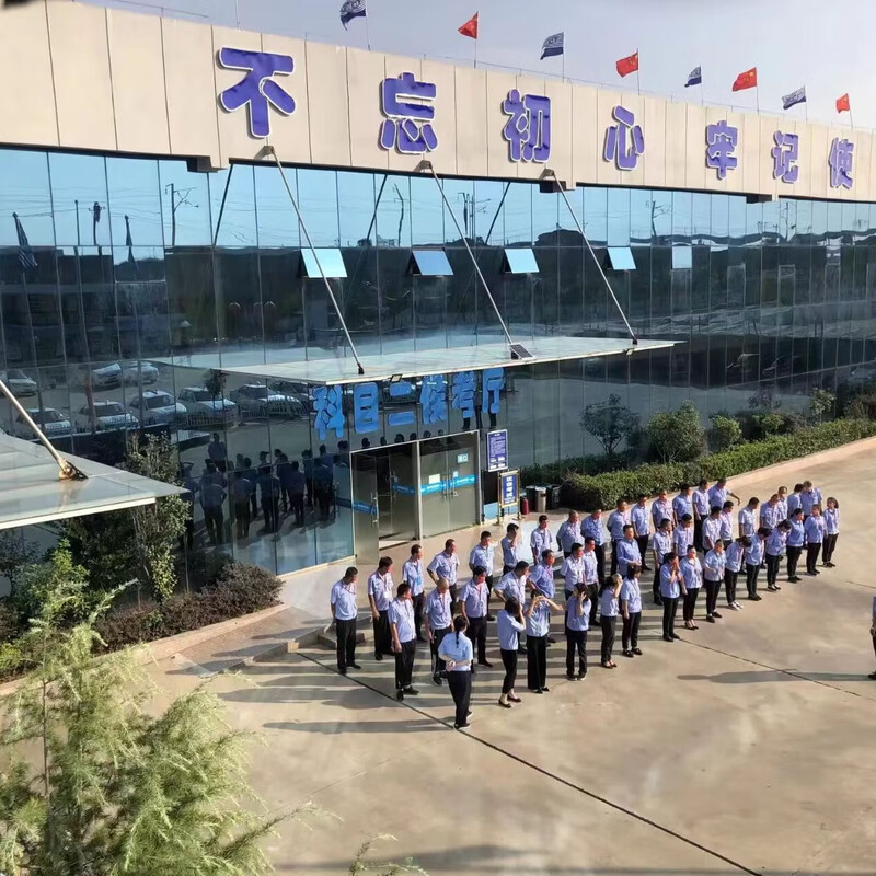 Testing Wuhan Blue Shield Driving School’s manual transmission VIP full-week class for one person and one car