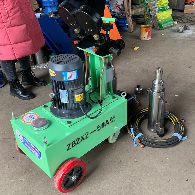 Jinzhong tensioning oil pump prestressed tensioning machine 27 tons front cassette jack bridge electric anchor cable intelligent tensioner 27 tons jack