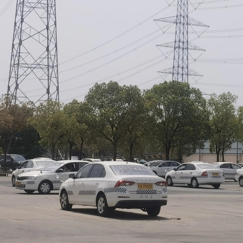 Shanghai Donghua Motor Vehicle Driver Training, Driving Learning, Driving License Test Driving School Service B1 Medium Passenger Weekday Class