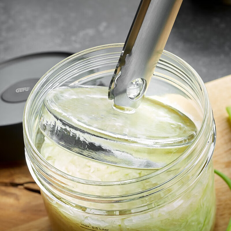 Likuai German imported kitchen pickle jar glass sealed container overnight pickle good stuff household shallow pickle jar pickle jar (with heavy stone) 1500ml