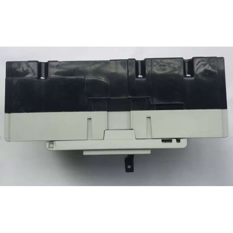 Original Mitsubishi molded case circuit breaker NF125-SV 2P 3P 4P optional current new in stock 2P 16A