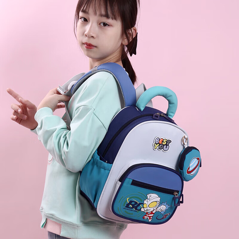 Kindergarten school bag for girls in primary, middle and large classes, lightweight burden-reducing spine protection for boys, cute children's backpack, Flying 618 Blue Gray Ultraman Kindergarten