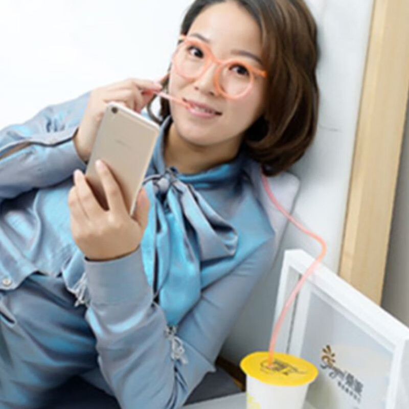 Mudis Internet celebrity glasses shaped straws funny creative personality cute and fun children lazy drinking water drinks extra long straws pink glasses straws 7-piece set - free one meter straw brush