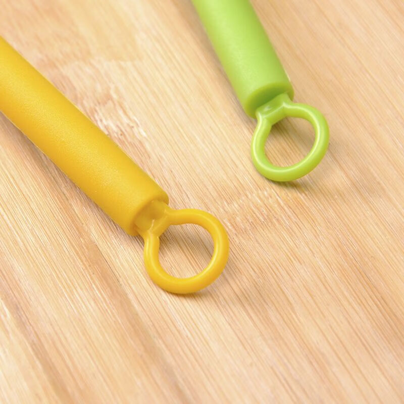 Yipinliang Creative Mini Manual Egg Beater Kitchen Mixer Cream Mixer Stirring Stick Baking Tool Yellow 1 Pack