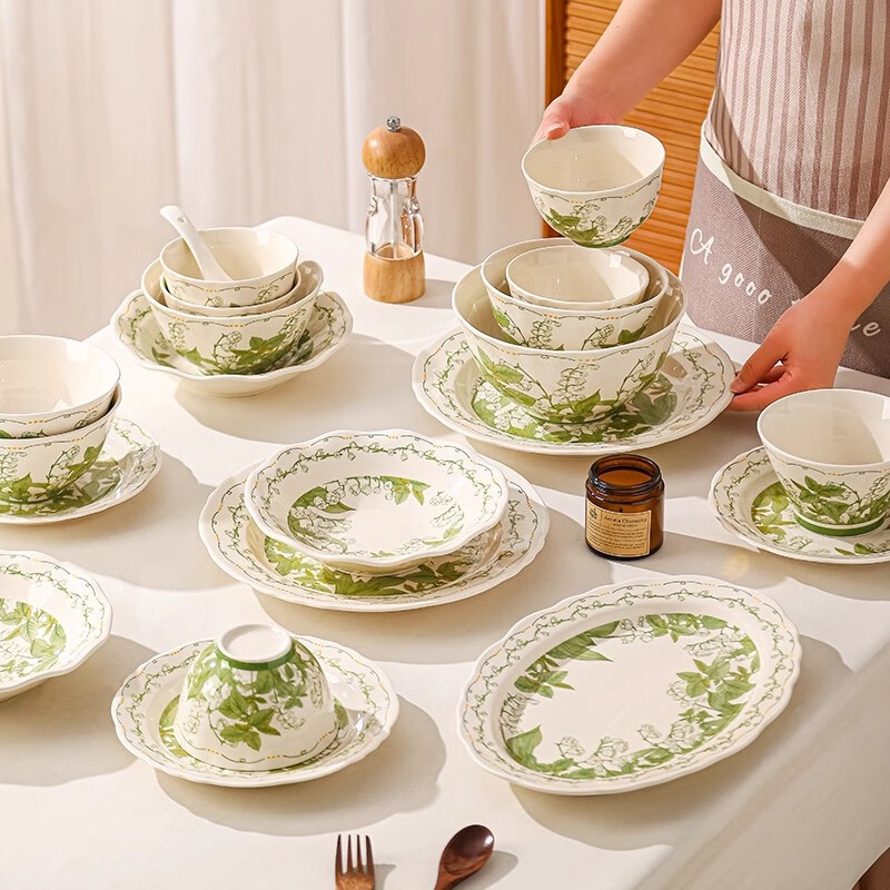 Persson underglaze color bowl and dish set household small fresh ceramic tableware housewarming gift Chun Ling Yu 33 pieces