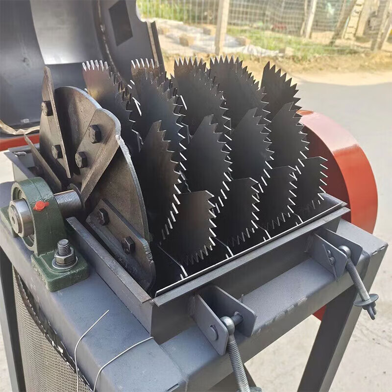 Jingxinda ultra-fine powder pasture beater, household breeding chicken, duck, goose, pig, multi-functional beater, crushing and grinding machine, large beater (single machine does not include motor)