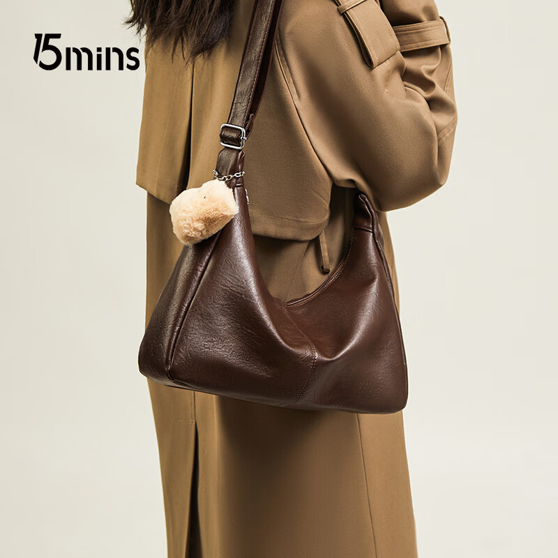 15MINS bag women's 2025 autumn and winter single shoulder crossbody bag light luxury simple pillow women's bag New Year's Eve gift for girlfriend