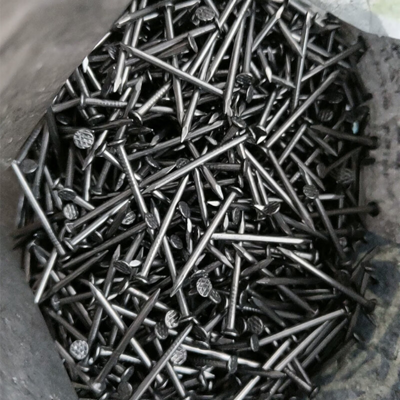 Vinoa scattered decoration shoe nails, small round nails, small iron nails, woodworking household small foreign nails, small door and window nails, wooden board nails, 16mm long (40 pcs)