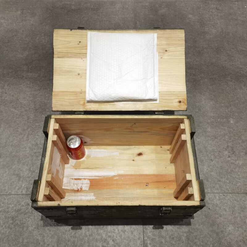 No. 6 wooden box luring beehive retired old wooden box eliminated old box decoration props ornaments personalized storage box fishing No. 6 no words 56 34 30cm