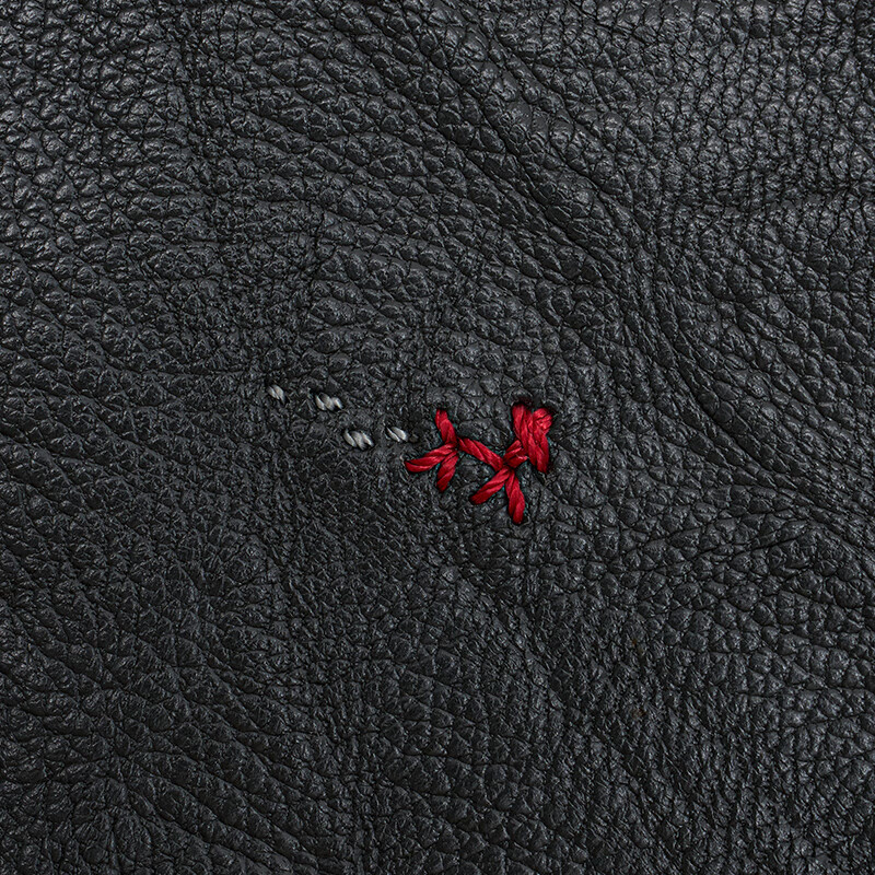 GeleGele Classic Short Wallet Genuine Leather Multi-Slot Card Holder Gift for Men and Women Classic Black (Little Boy) Ready in Stock