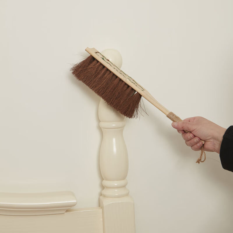 Palm broom, bed sweeper, household bed sweeper, bed cleaning artifact, large bed sweeper brush, mountain brown dust removal brush, brown brush, red ironwood brown silk bed sweeper brush