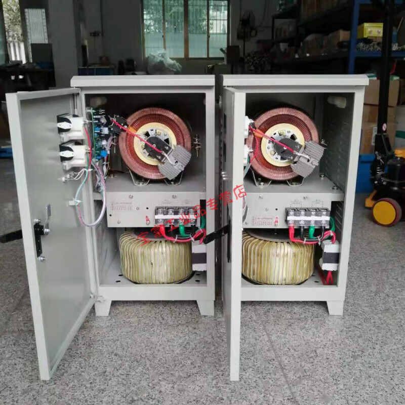 He Jiagong single-phase 220V Dajiang voltage regulator 1k2k3k5k8k10k12kw15k20k30kw40k50k60k 40kva 2 transformers 90V-250V pointer type