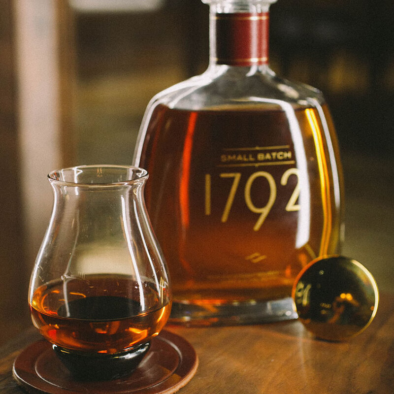 Buffalo Trace 1792 small batch bourbon whiskey imported from Barton Distillery in Kentucky, USA, caramel vanilla cocktail 750ml