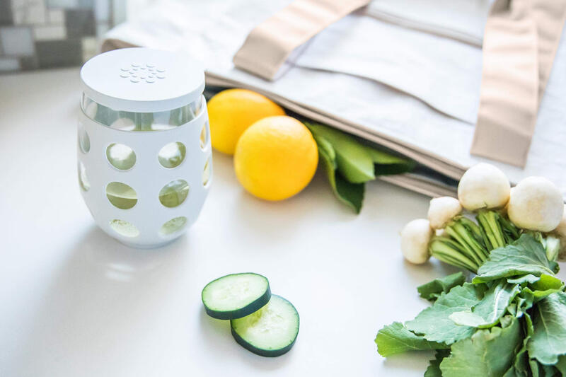 Life factorylifefactory One size fits all Optical white wine lids 2-pack (LG84WH6) White (Optic) One size fits all