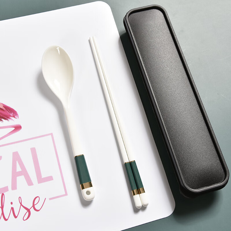 Complete portable ceramic tableware three-piece set, high-looking ins style light luxury Internet celebrity style ceramic chopsticks and spoons NEW portable three-piece set emerald gold