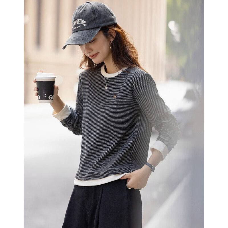 Demana layered aesthetics winter simple design stitching contrasting round neck stripes slightly elastic women's T-shirt to accommodate fat