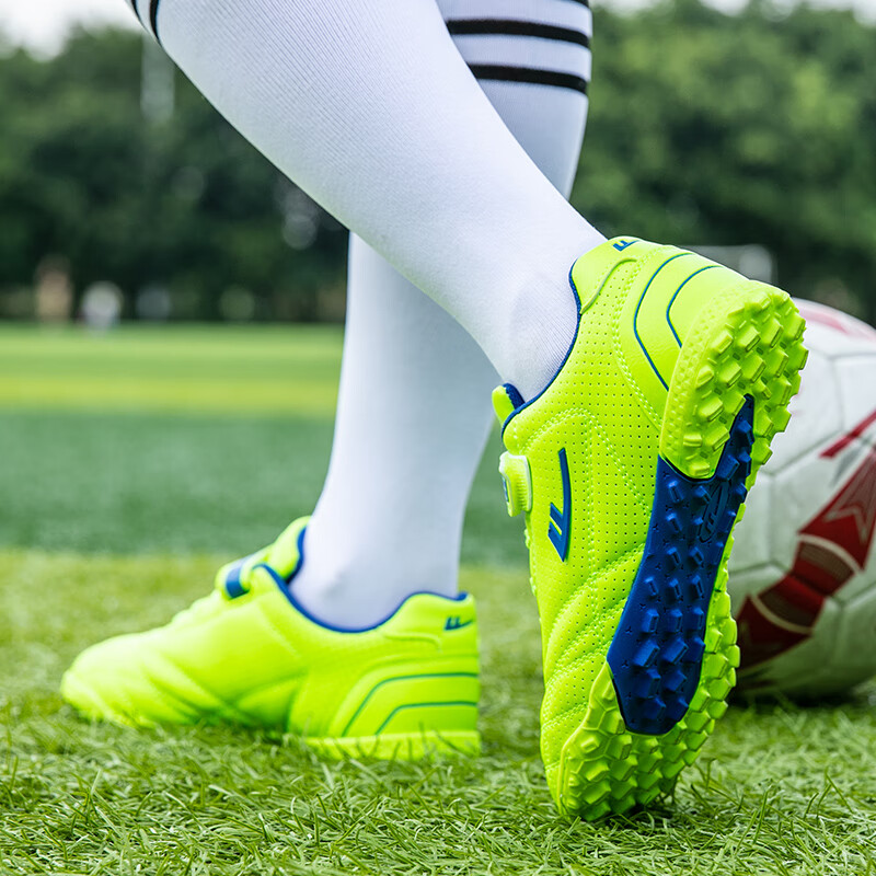 Pull back children's football shoes tf broken nails Velcro boys large, medium and small children students 961 fluorescent green broken nails 34