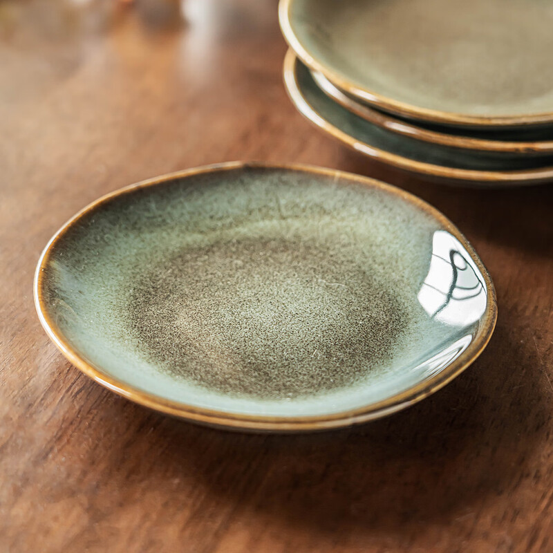 Bone plate household Japanese tableware retro style creative ceramic special restaurant personalized round plate dessert plate Qingxin-bone plate kiln turned green (slightly flawed) 1 piece 5.5 inches