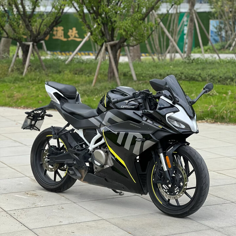 Second-hand Dongfeng 250SR motorcycle imitation racing high-end track version factory team limited motorcycle single swing arm MY22-25 black high-end version