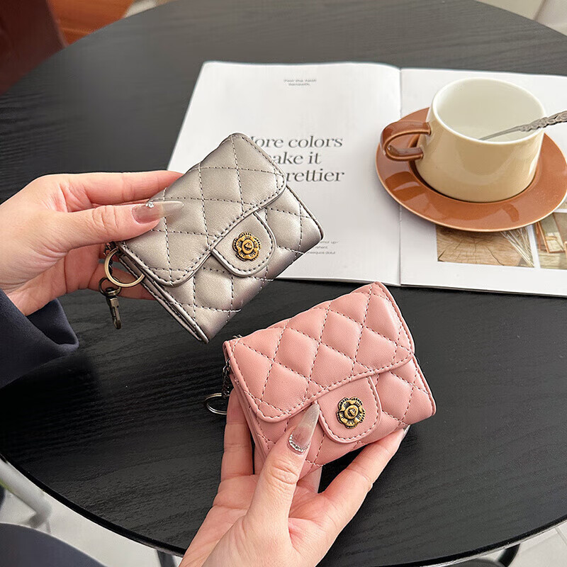 Kangaroo Xiaoxiangfeng 2025 New Camellia Diamond Wallet Women's Short Ins Coin Purse Fashion Simple Key Bag Black