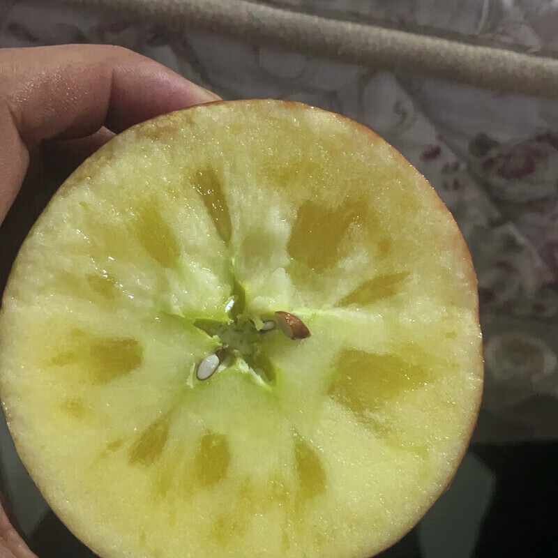 25-year-old Yunnan Zhaotong Ugly Apple Rock Candy Heart Authentic Gift Box Fresh Apple Fruit Seasonal Whole Box Flat Fruit Full Box 6 Jin Large Fruit Fruit Diameter 75-80 Net Weight 5 Jin