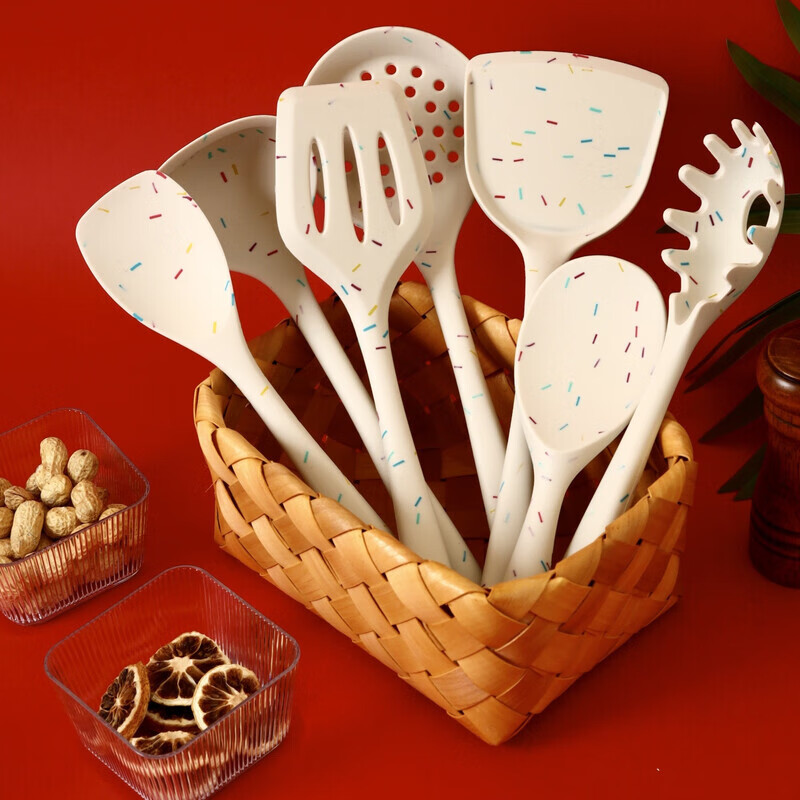 Yongfan German imported quality spoon kitchen kitchen supplies soup spoon spatula rice spoon kitchen utensils colander household kitchen utensils color line colander food grade silicone - family first choice