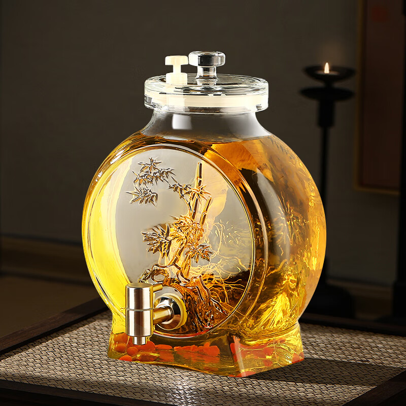 Wood-encrusted wine glass bottle with faucet base, high-end 10 catties thickened wine tank container, special wine tank, wine bottle