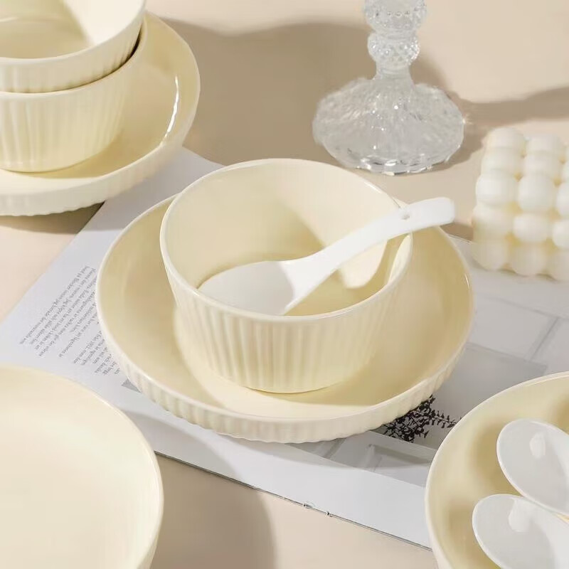 Cream style dish set new style household high-value ceramic tableware bowls and chopsticks light luxury high temperature resistant 4.5-inch American bowl cream color 2-pack 2-piece set
