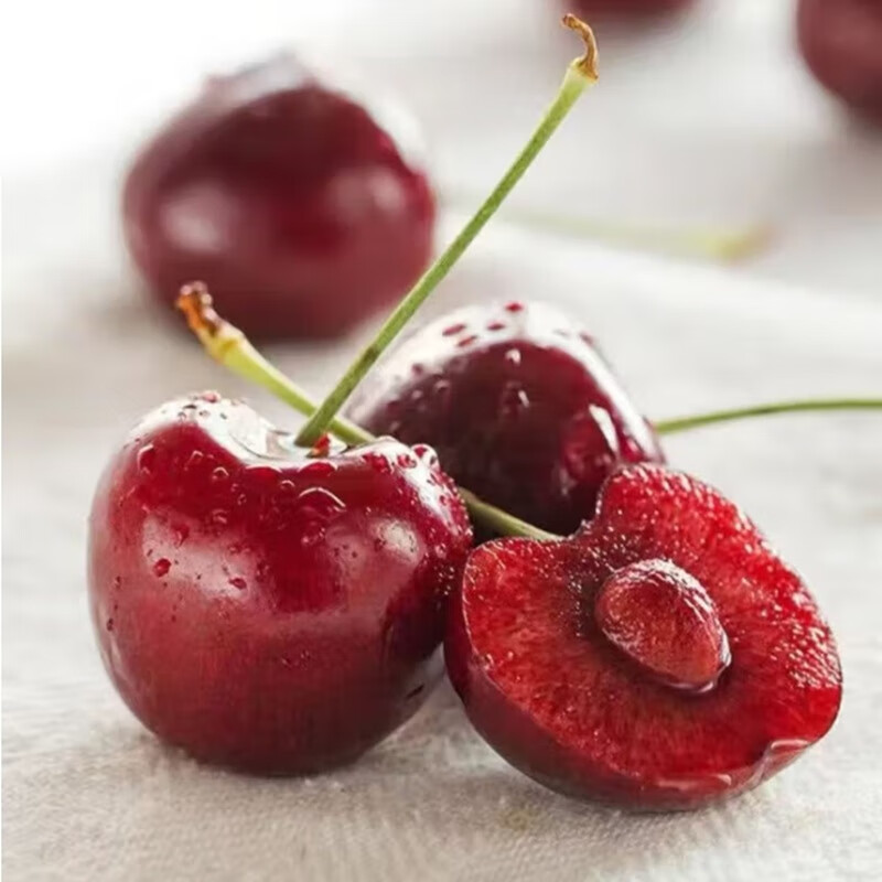 Spot Jingdong Free Shipping Imported Chilean Cherries Fresh Fruit for Pregnant Women Randomly Packed 0.9 Jin (Net Weight) Extra Large Fruit 2J Single Fruit 28-30mm