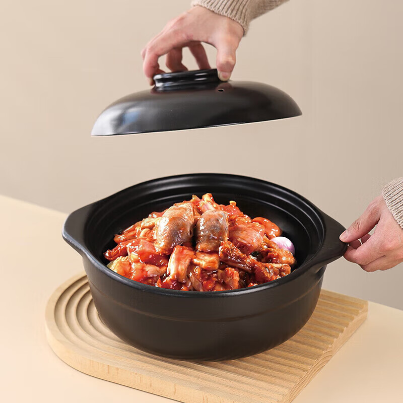 Household stew pot ceramic claypot rice gas stove gas dry burning non-cracking heat preservation lock fresh soup high temperature resistant small casserole black deep pot 3-5 people 2.4L