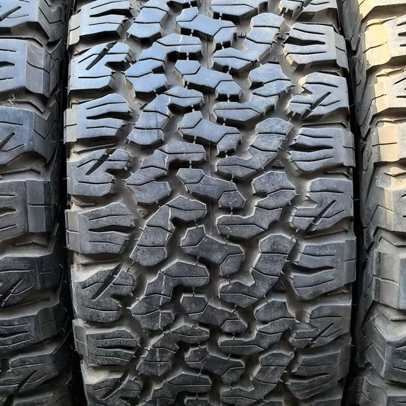 BFGoodrich Ko2 tires 275/55R20 KO2 pattern all-terrain imported AT tires large pattern off-road tires 275/55 R20 package installation 95 new tires