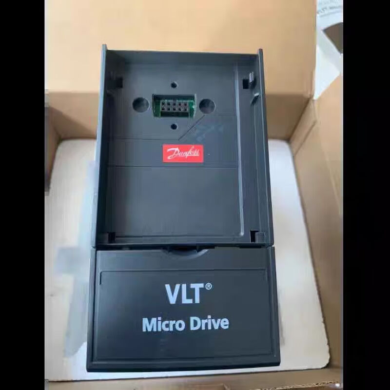 Danfoss FC051 series frequency converter 132F0030 FC-051P7K5T4E20H3BXCXXXSXXX 7.5KW machine does not include panel