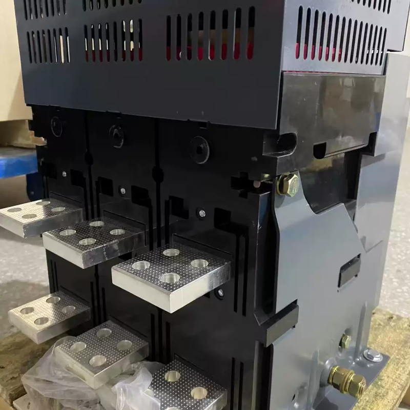 Changshu universal intelligent circuit breaker CW1-2000/3P4P630A2000ADW45 frame switch fixed