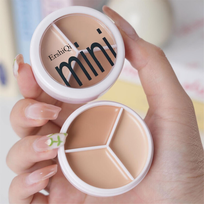 ERSHIQI three-color concealer to cover dark circles and tear troughs, nasolabial folds, skin tone, foundation, and contouring palette to brighten. Concealer 7.5g in a box