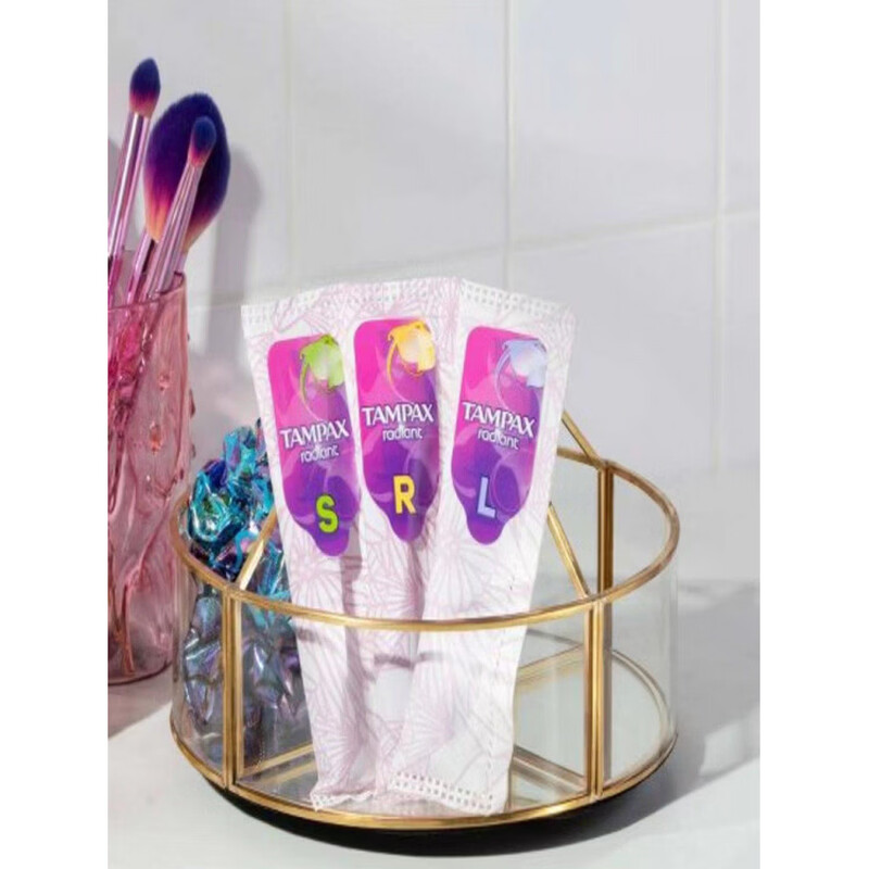 American Tampax phantom catheter tampons are swimmable, transparent and others