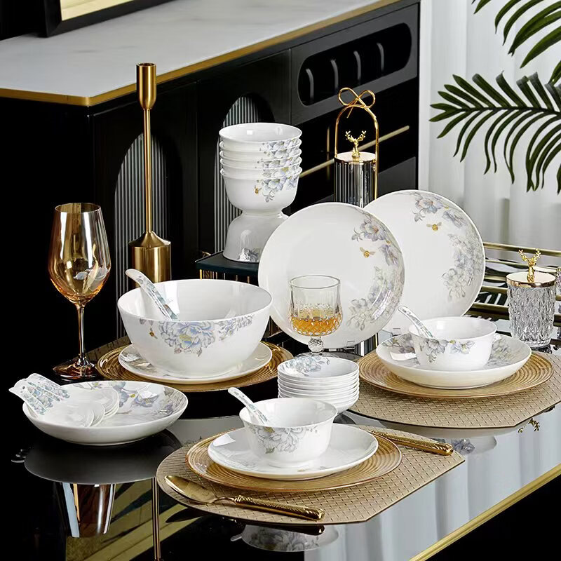 Northern Scenery Bone China Tableware 32 Heads Next Door Spring Color TS-0032 Set