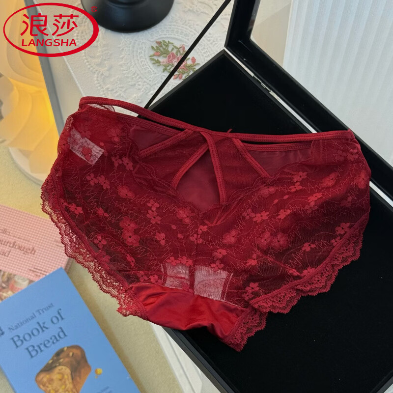 LangSha Light Luxury Design Lace Feel Customized High-end Sexy French New Year Red Underwear for Girlfriend as a Gift New Year Red Underwear Set Box of 6 Pieces M Recommended 85-100 Jin