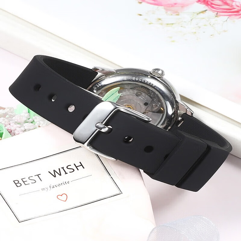 Universal silicone rubber watch strap black suitable for Casio Citizen Armani ck Tissot dw men's and women's wristband (C24) light gray strap 18mm