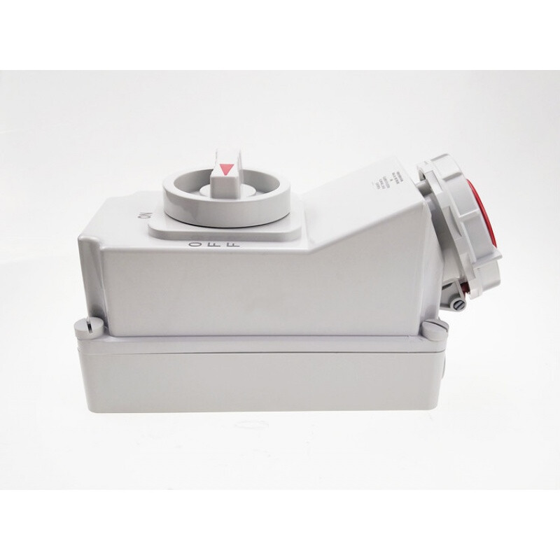 HKNA customized mechanical chain socket 3 holes 16A industrial waterproof socket with isolation switch