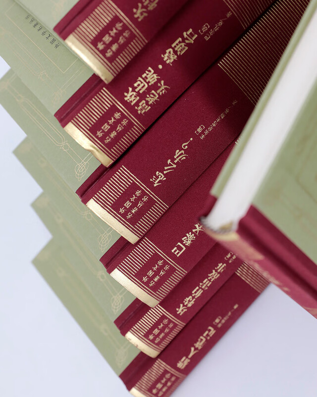 Contemporary Heroes (grid version)/Foreign Literature Classics Series Novels