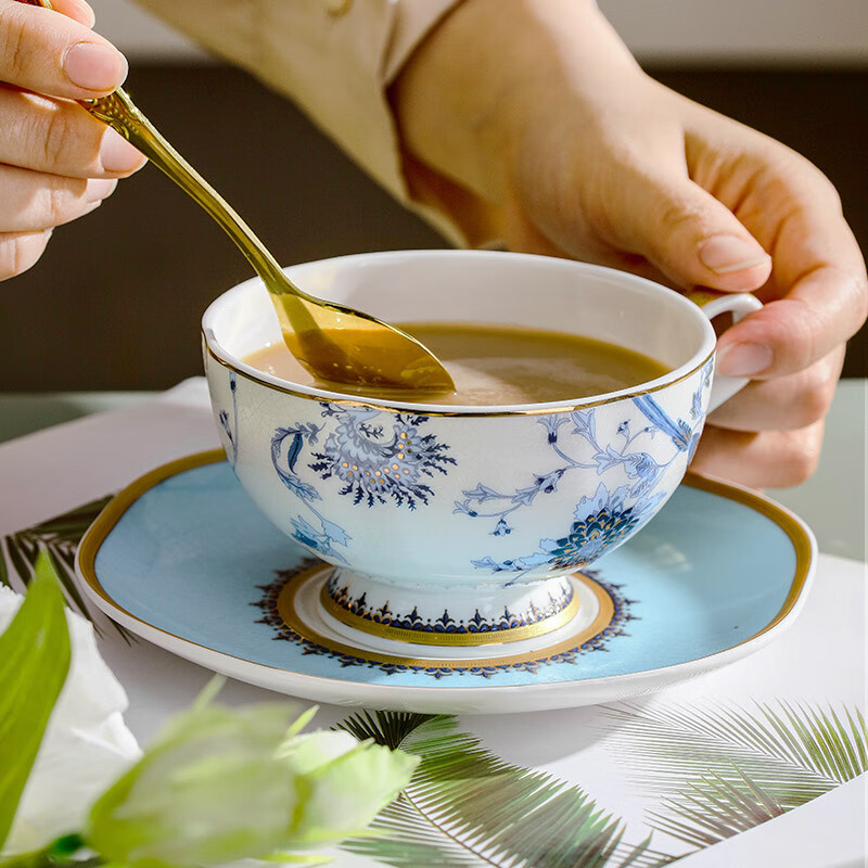 Vidsel bone china coffee cup and saucer set wedding gift for newlyweds souvenir high-end couple cup gift box wedding gift